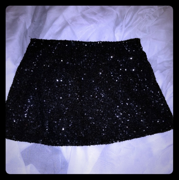 Black Sequined Mini - Picture 1 of 4